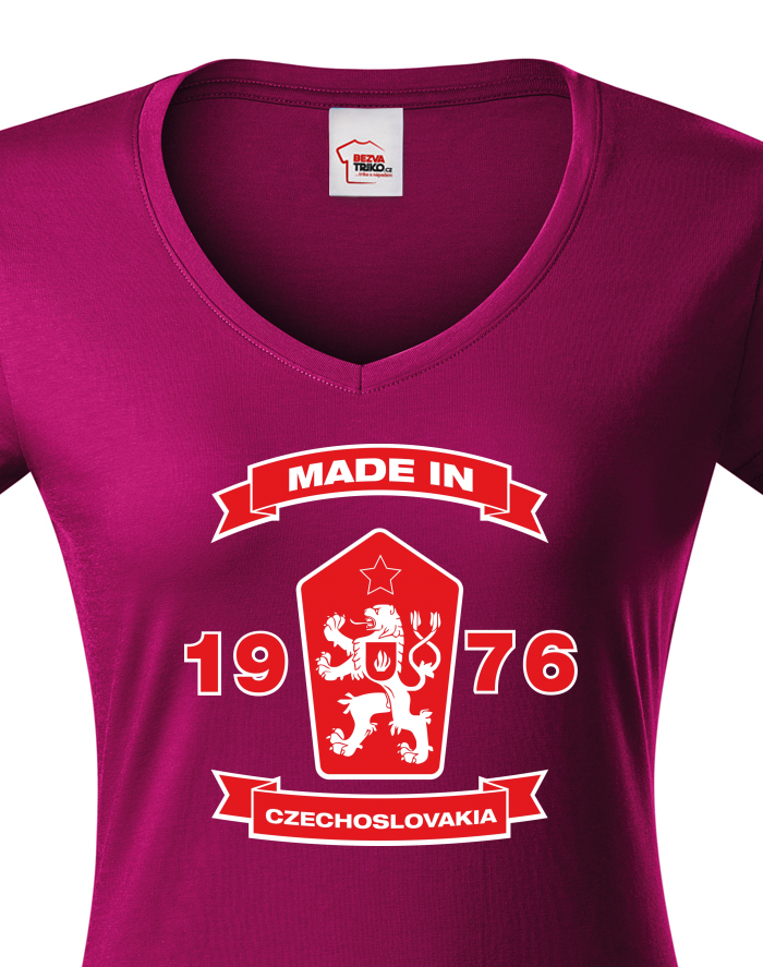 Dámské tričko s výstřihem do V – Made in Czechoslovakia 1976