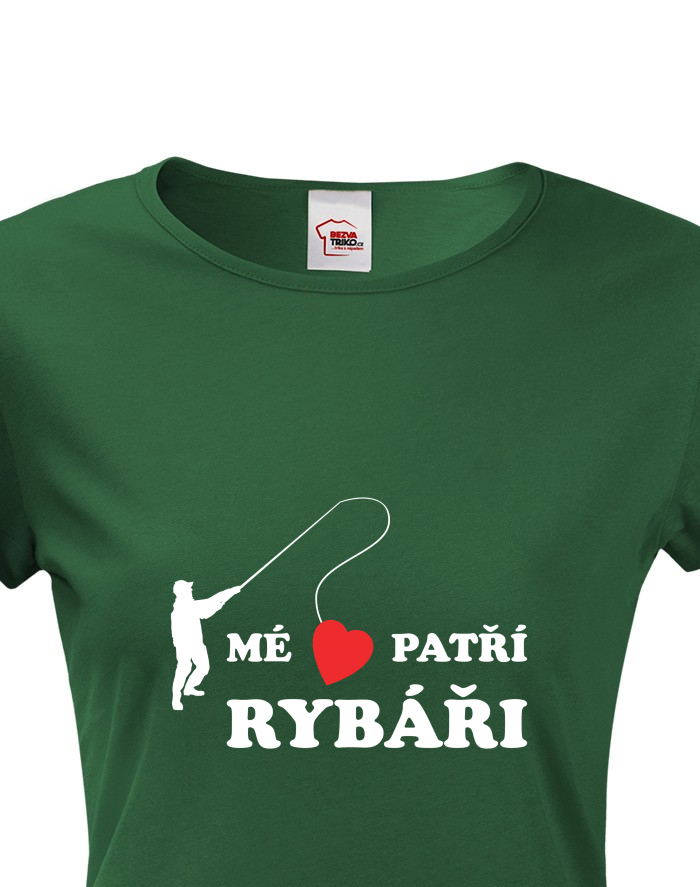 Dámské tričko Mé srdce patří rybáři