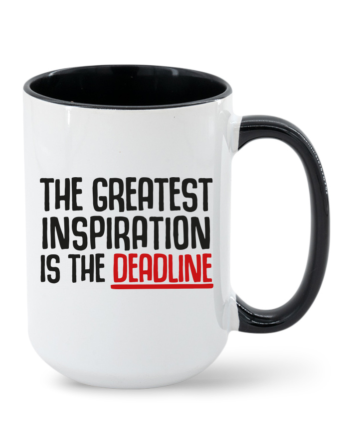 Keramický hrnek MAX THE GREATEST INSPIRATION IS THE DEADLINE – barevný vnitřek a ucho